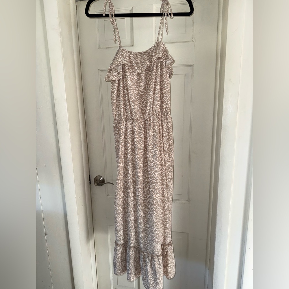 Chic Beige Ruffle Dress